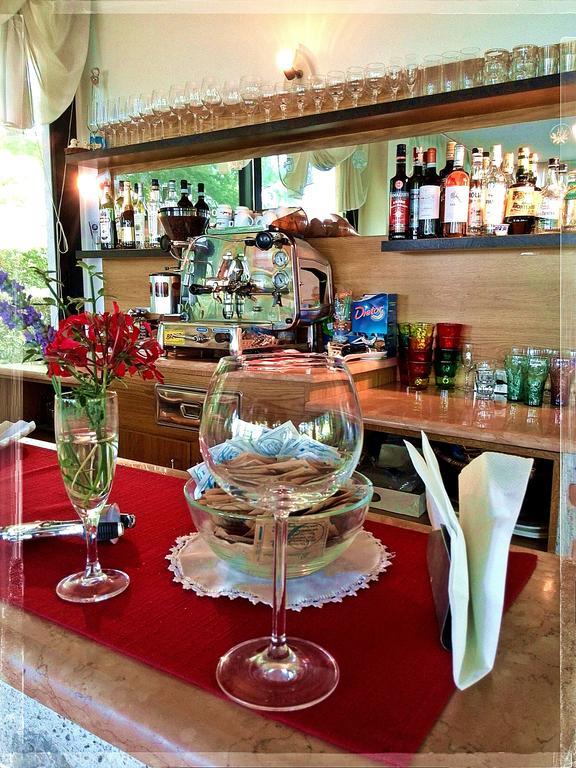 Albergo Il Biancospino Sirmione Buitenkant foto